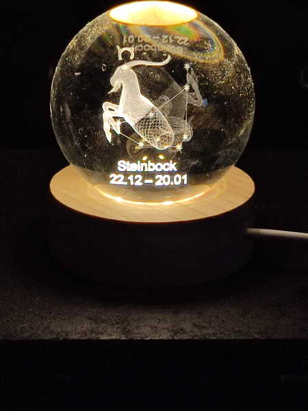 Sternzeichen Hologrammkugel - Steinbock